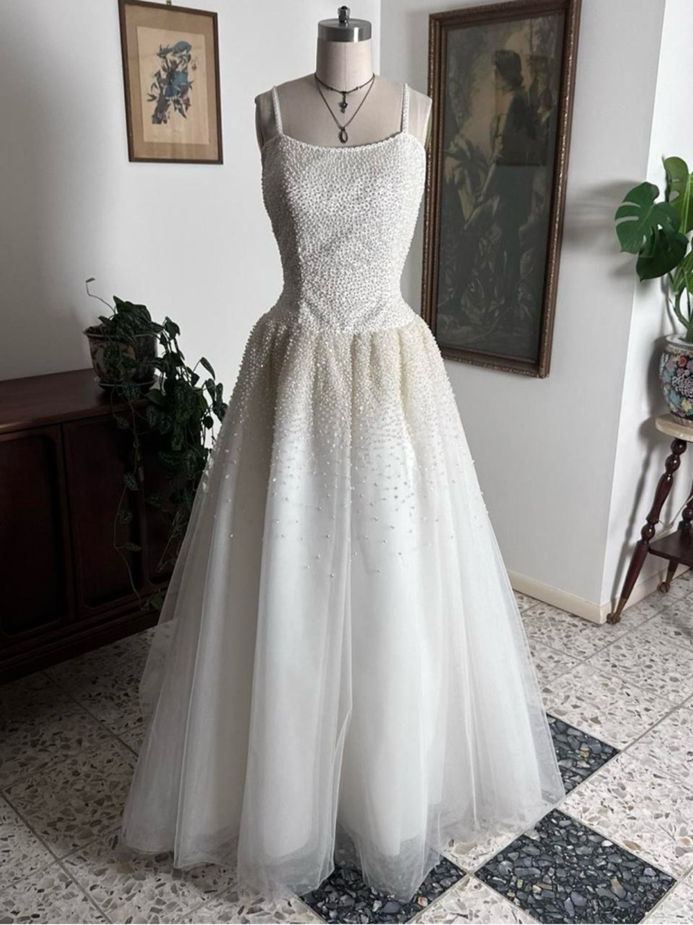 Vintage early 2000s 90s formal pearl sequins beaded ombre pattern wedding dress